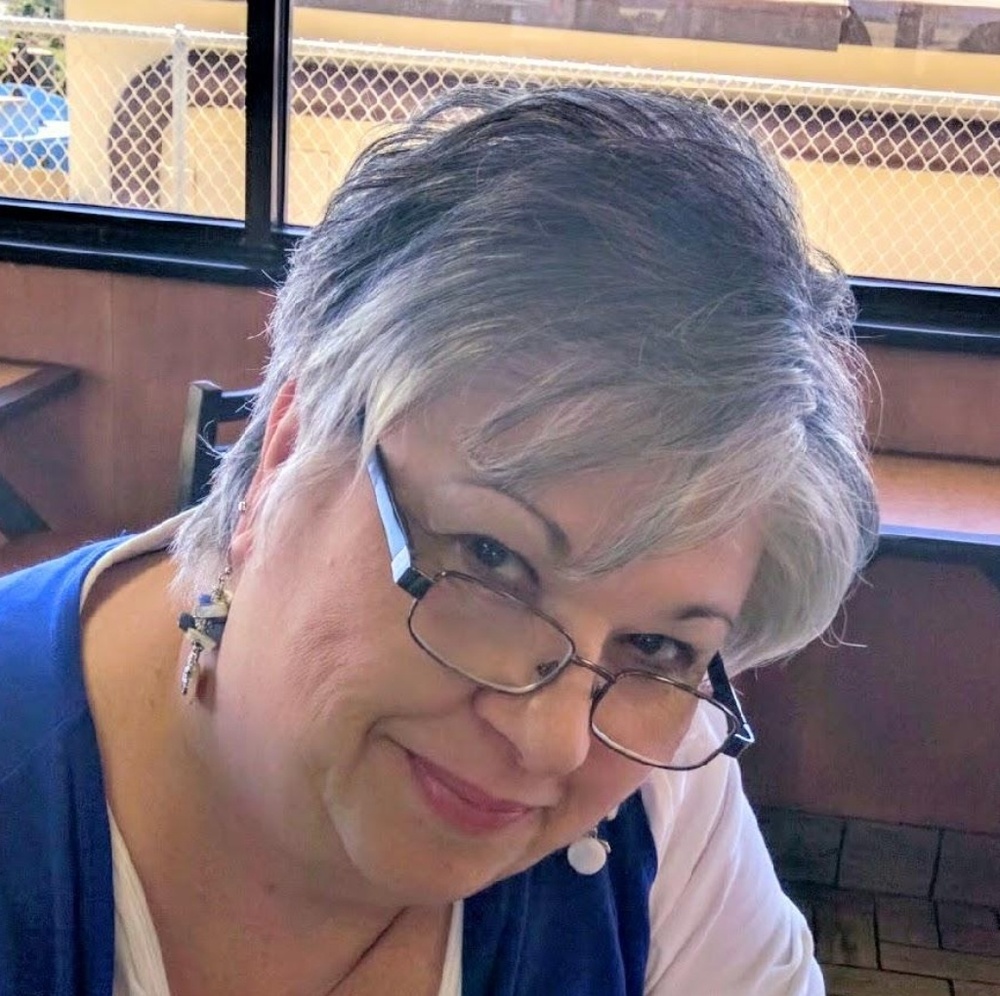 Meet your Posher, Pam